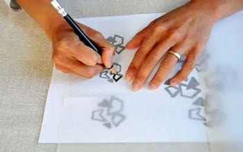 How To Use Tracing Paper?