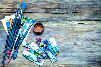 How to Get Acrylic Paint off Wood